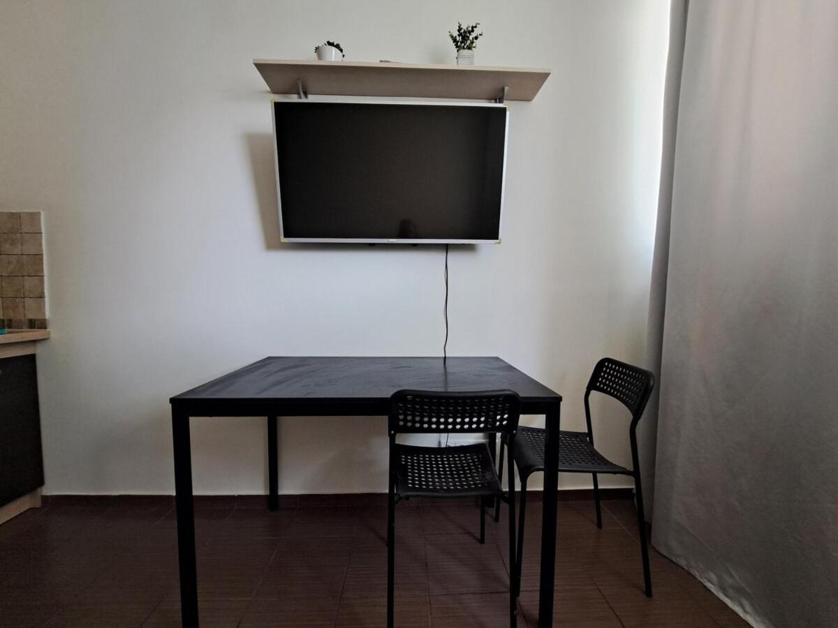 Cozy Place In Zirmunai 2 VNO Esterno foto